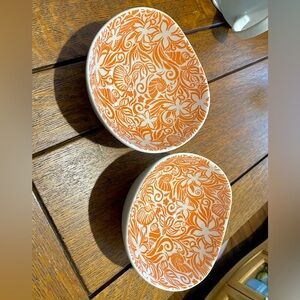 2 Margarita Bowls (Jimmy Buffet brand). In EUC. No chips or scratches. 5.75 in.